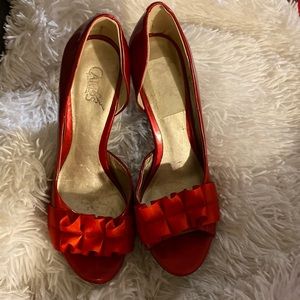 Carlos Santa Red Heels Size 8M